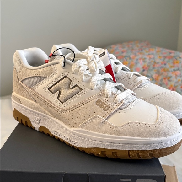 New Balance 550 - Picture 4 of 7